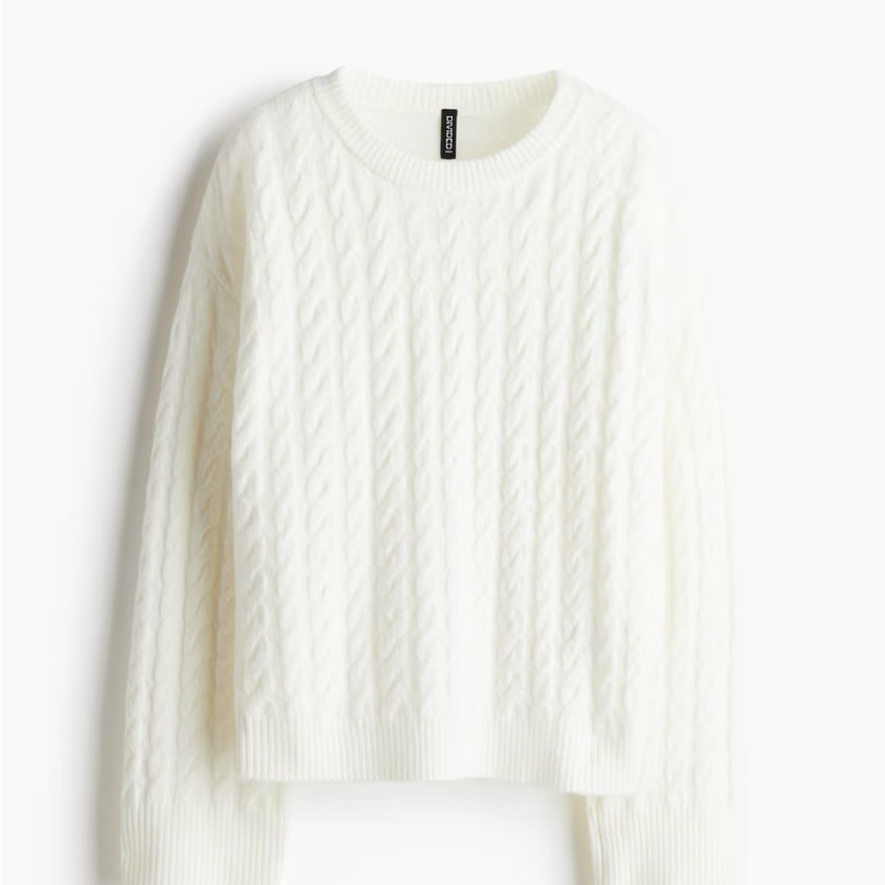 H&M loose fit cable knit sweater large - Picture 2 of 2